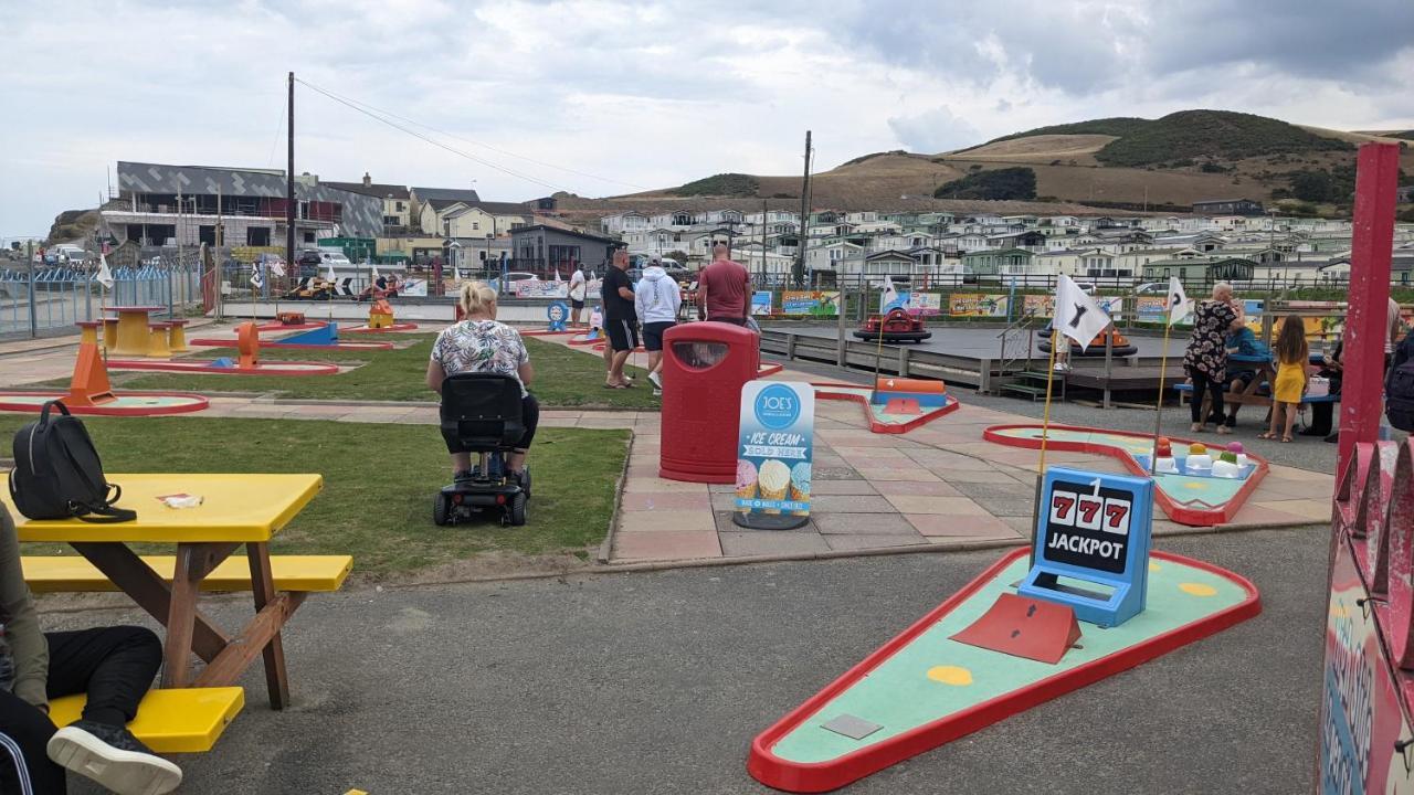 Gloria Stay - Aberystwyth Caravan Esterno foto